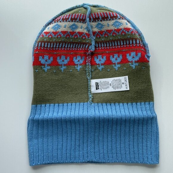 Levi's Flower Knit Foldover Beanie Powder Blue Nordic Unisex One Size OS Pom Pom - Picture 7 of 13